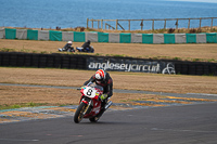 anglesey-no-limits-trackday;anglesey-photographs;anglesey-trackday-photographs;enduro-digital-images;event-digital-images;eventdigitalimages;no-limits-trackdays;peter-wileman-photography;racing-digital-images;trac-mon;trackday-digital-images;trackday-photos;ty-croes